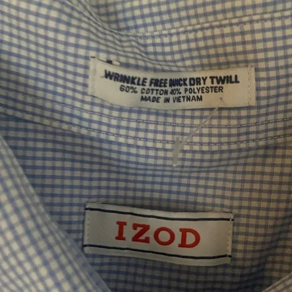💕 2 For $10 IZOD Wrinkle Free Quick Dry Twill Button-Up Shirt Size Large/XL - Picture 2 of 3